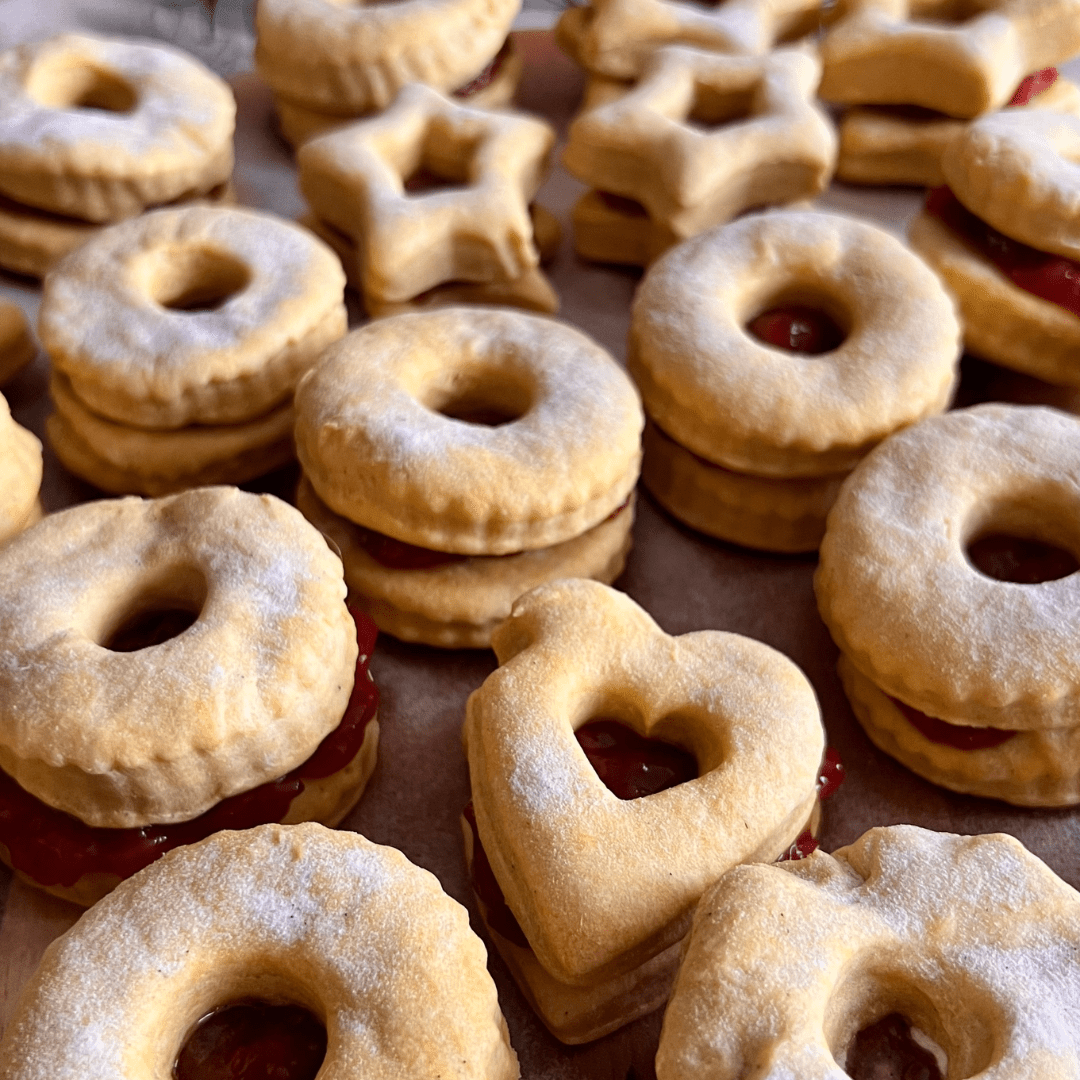 Plätzchen mit Marmelade Füllung - Genusswerkstatt